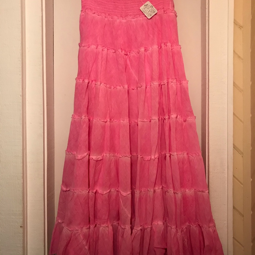 Women’s pink Free People skirt, size Medium, NWT